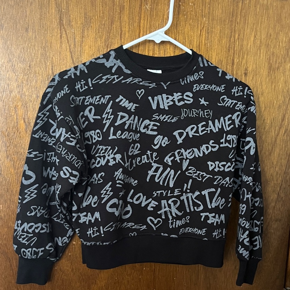 Zara Black Sweatshirt with Gray Graphic Print
